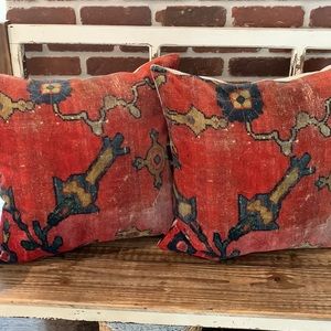 Pottery Barn Dara Velvet Pillows (set of 2)